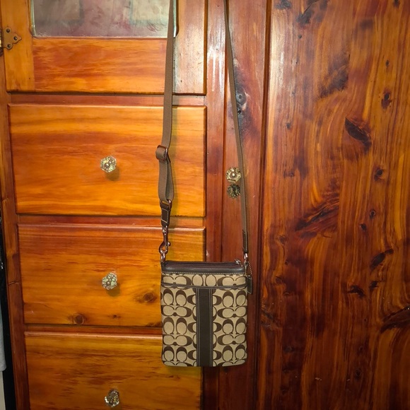 Coach crossbody bag - Picture 2 of 6